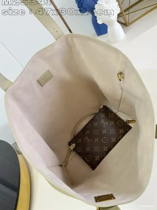 Cheap VUITTON MM-47*30*14CM LOUIS Key Cabas Low 0702